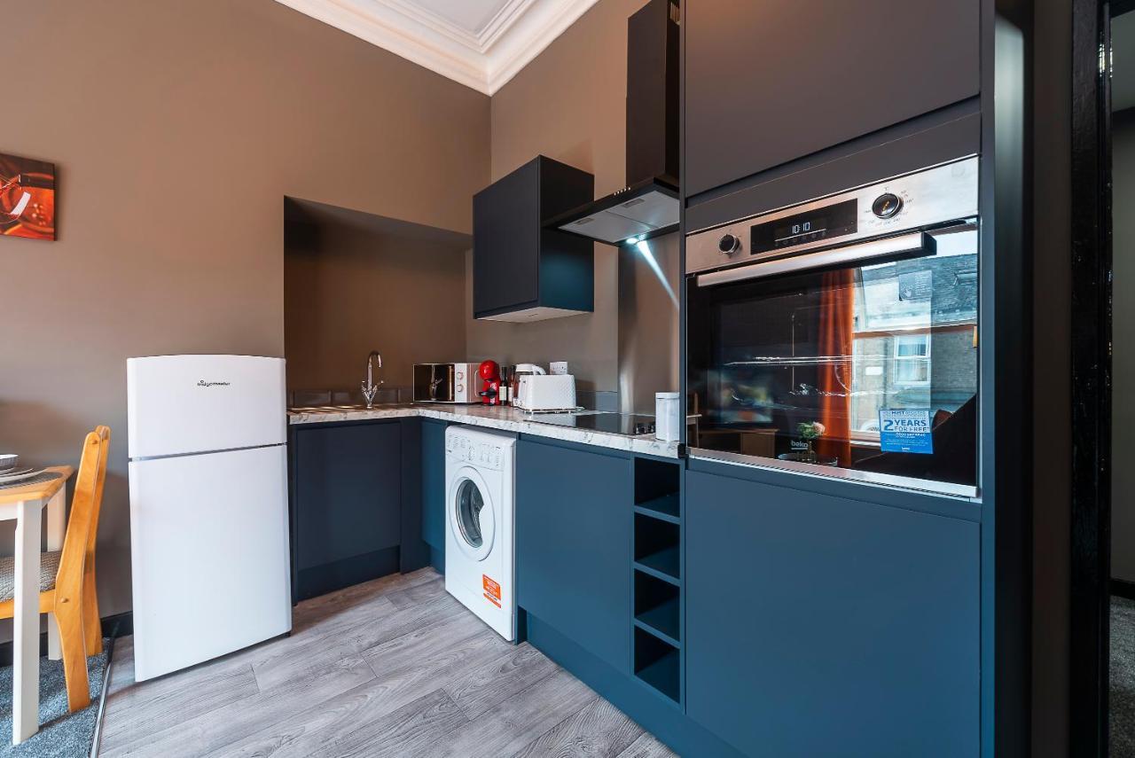 Art-Filled Bohemian 1 Bedroom Apt 2 Beds Colourful Praise Inn Apartment Kingston upon Hull Εξωτερικό φωτογραφία
